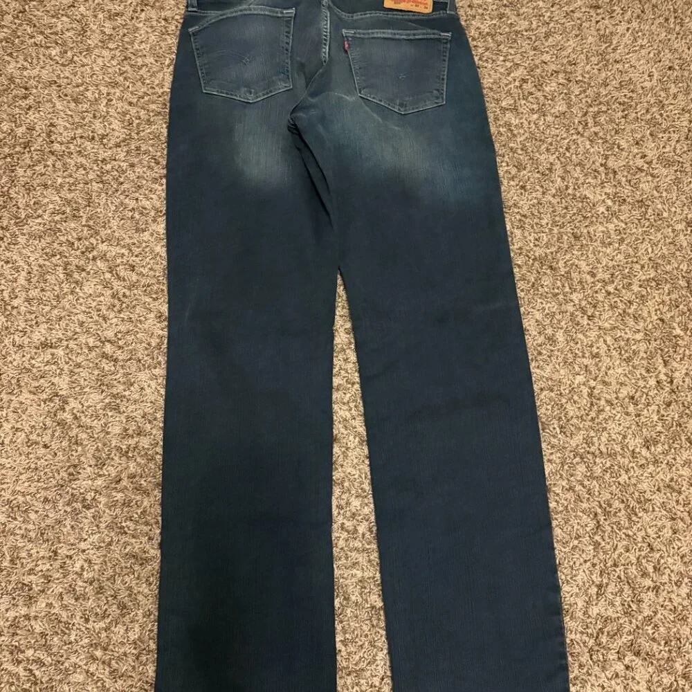Levi's 559 Relaxed Straight Jeans W33 L34 Dark Blue Denim Factory Fade Zip Fly